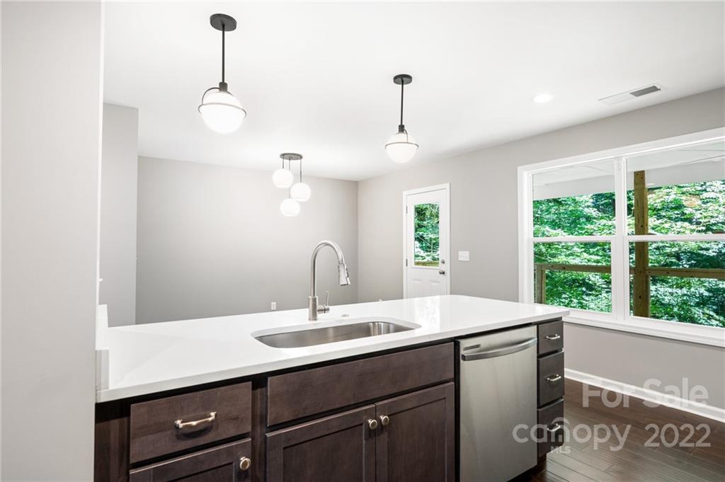 10 Beryl Court Asheville NC 28803