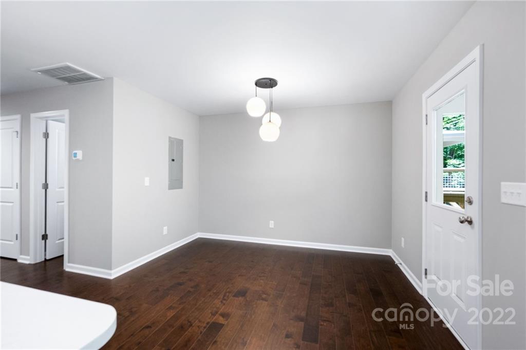 10 Beryl Court Asheville NC 28803