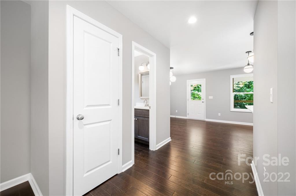 10 Beryl Court Asheville NC 28803