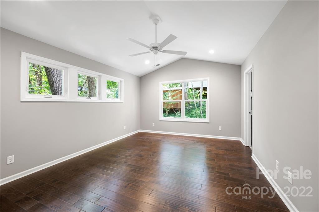 10 Beryl Court Asheville NC 28803