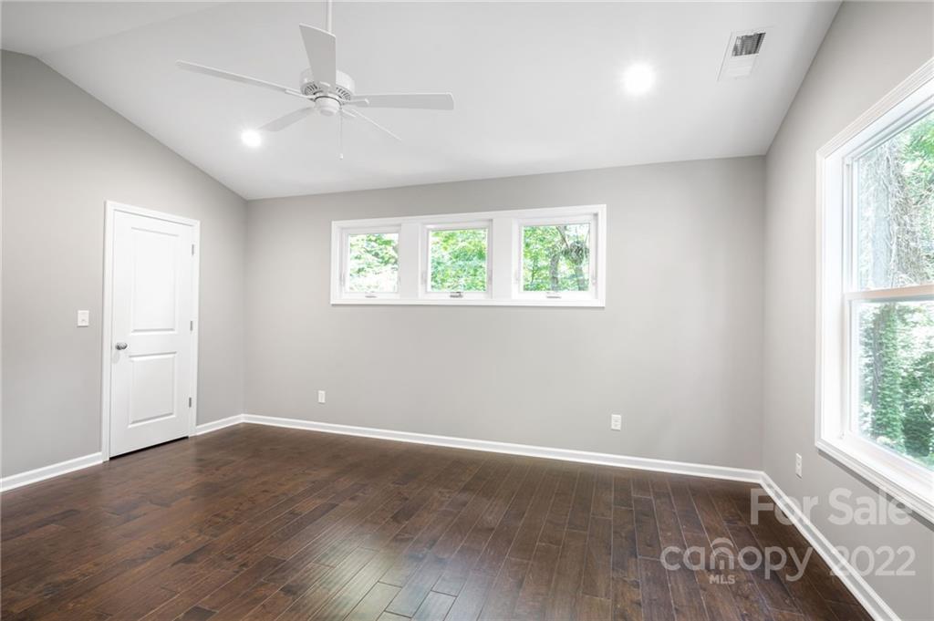 10 Beryl Court Asheville NC 28803