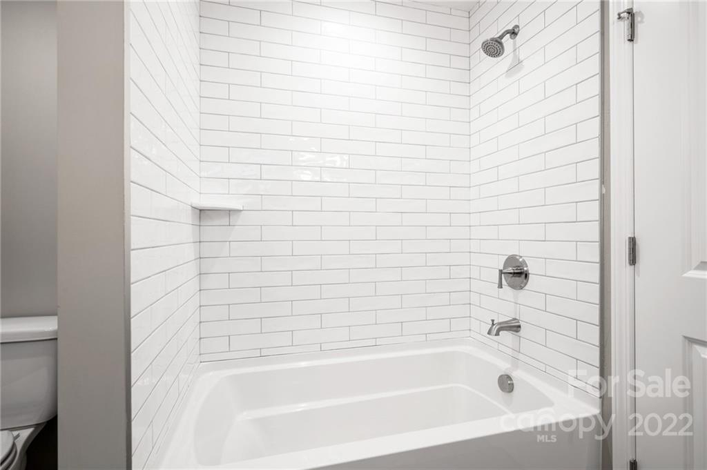 10 Beryl Court Asheville NC 28803