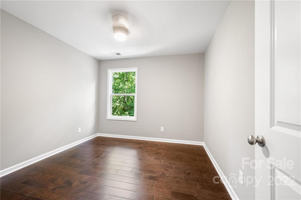 10 Beryl Court Asheville NC 28803