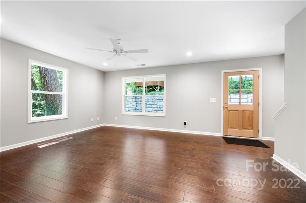 10 Beryl Court Asheville NC 28803