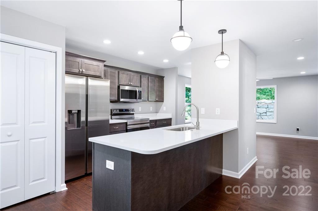 10 Beryl Court Asheville NC 28803