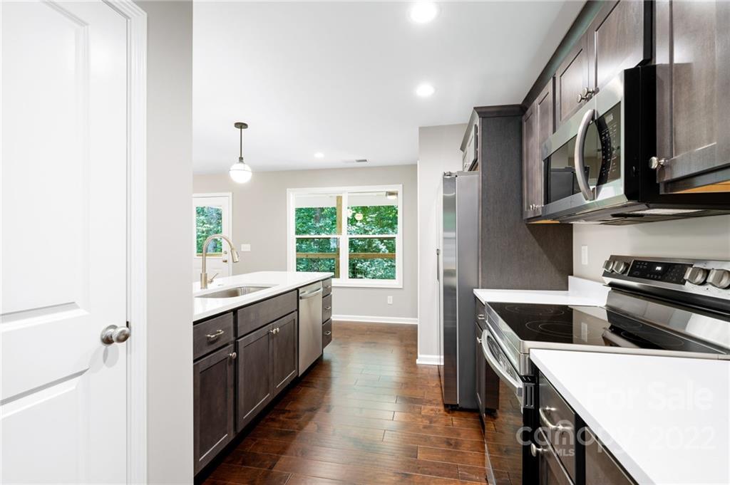 10 Beryl Court Asheville NC 28803