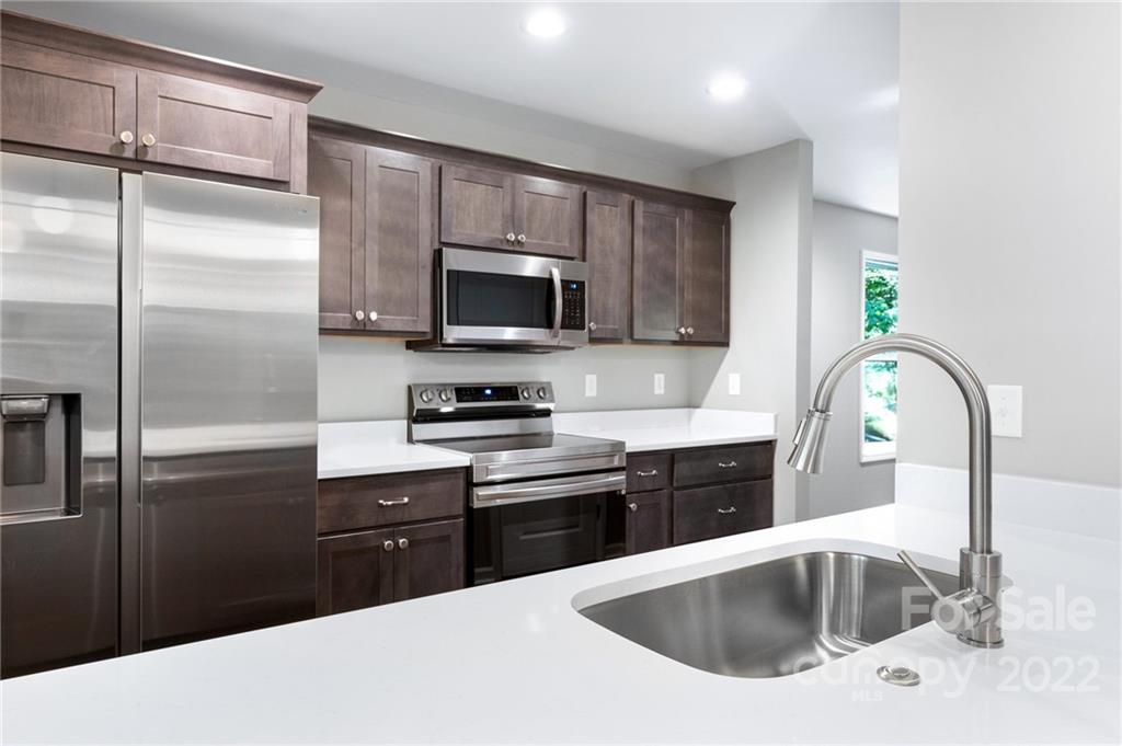 10 Beryl Court Asheville NC 28803