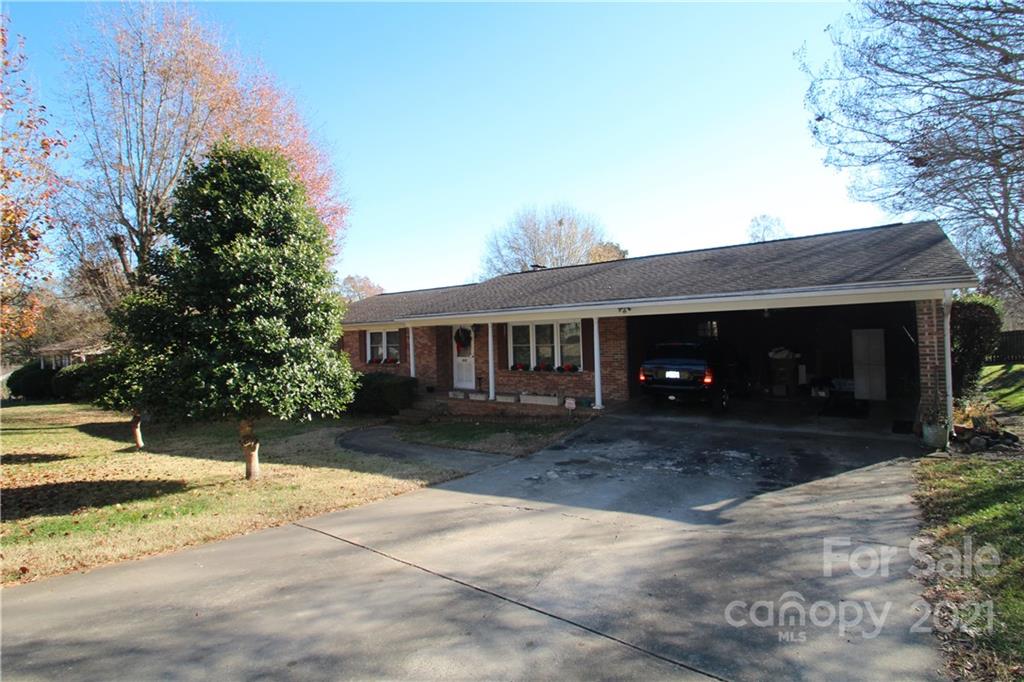 623 Dellinger Road Shelby NC 28152