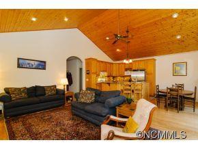 43 Cherokee Trail Fletcher NC 28732