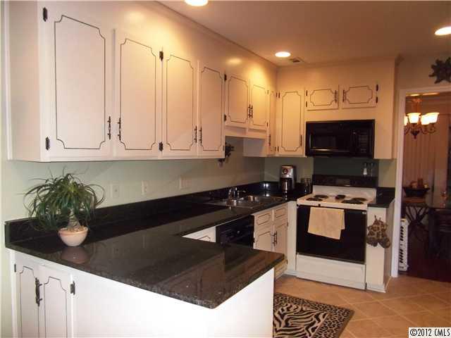 7521 Red Oak Lane Charlotte NC 28226