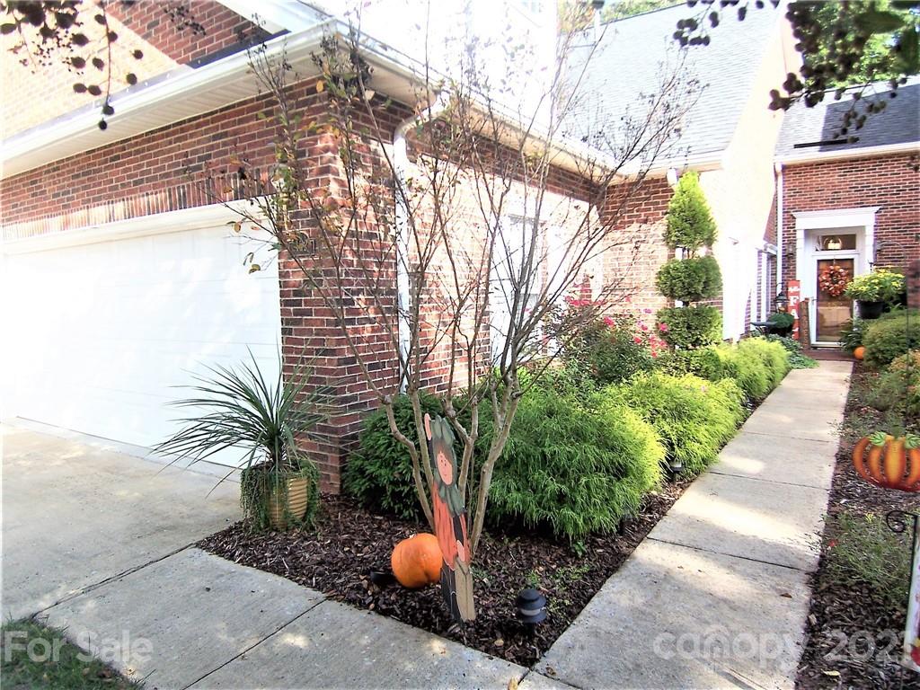 152 Columns Circle Shelby NC 28150