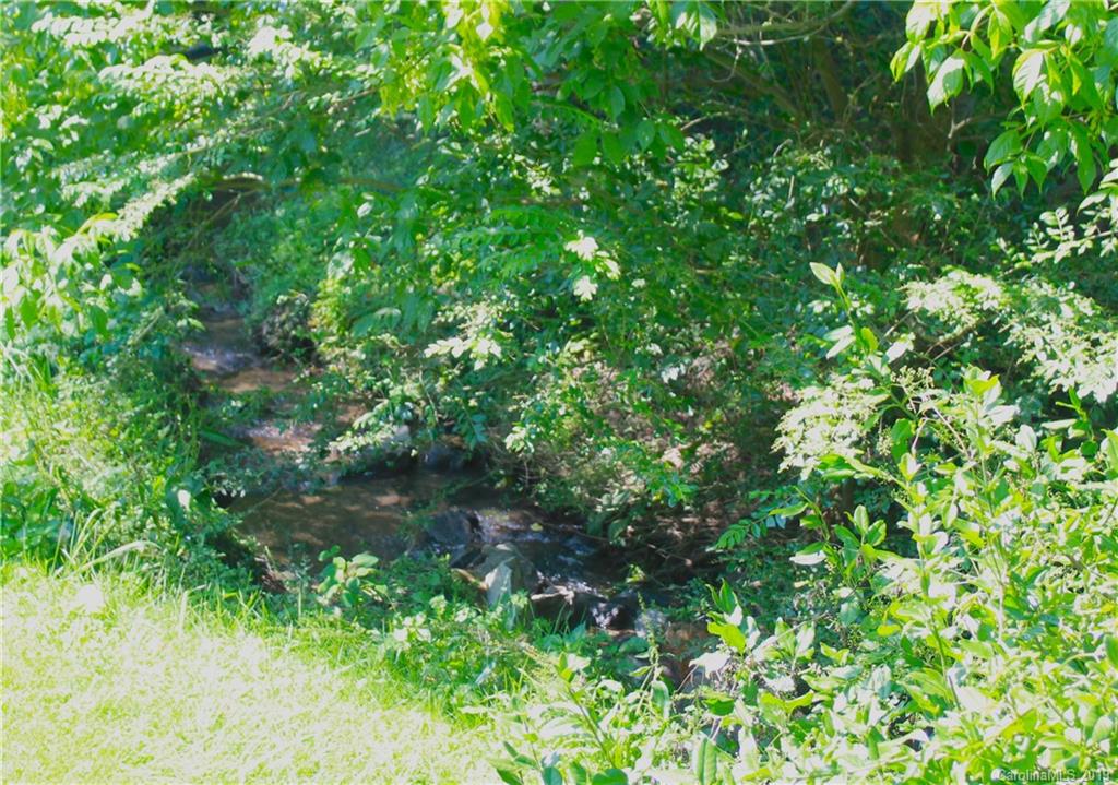 83 Spooks Branch Road Asheville NC 28804