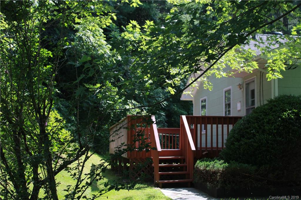83 Spooks Branch Road Asheville NC 28804
