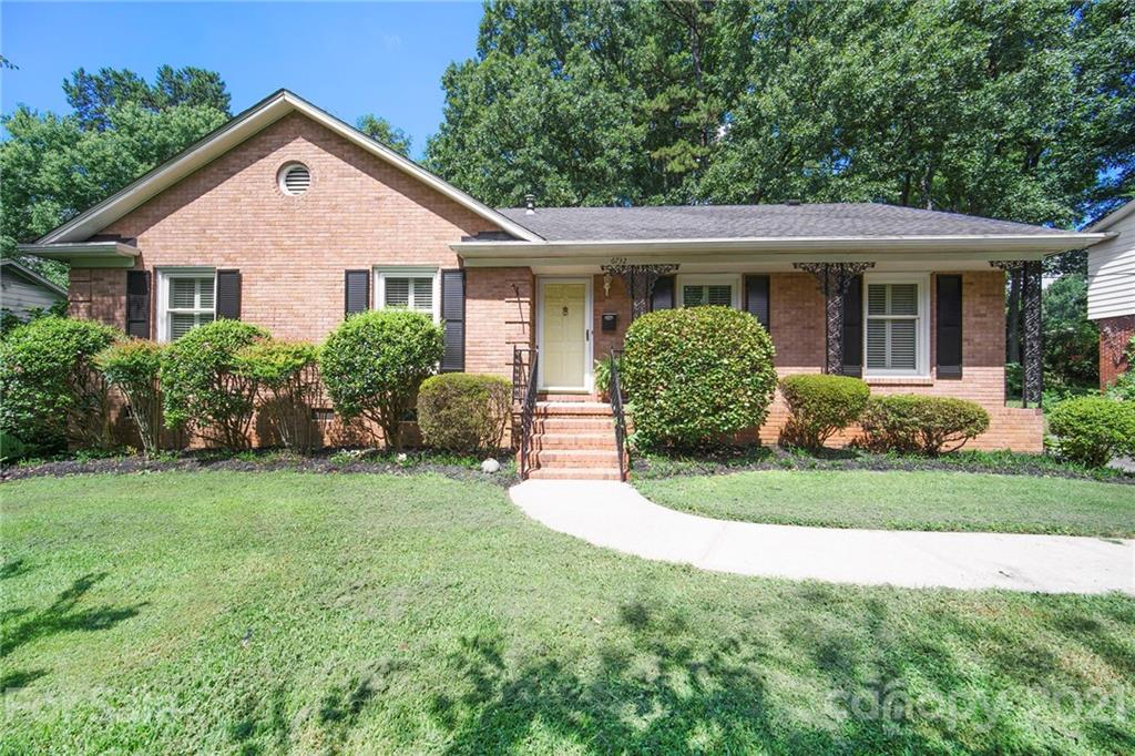 6732 Knollgate Drive Charlotte NC 28212