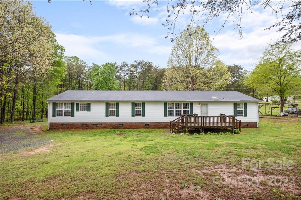 4819 Stratford Lane Denver NC 28037