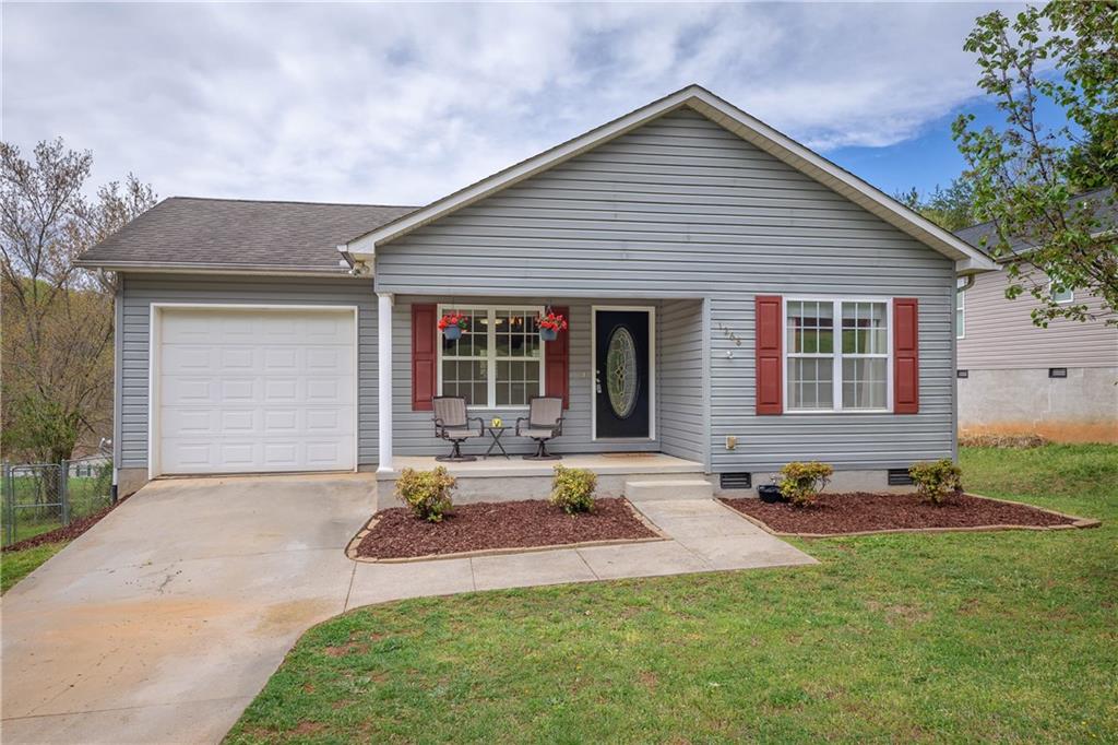 1268 39th Street Sw Hickory NC 28602