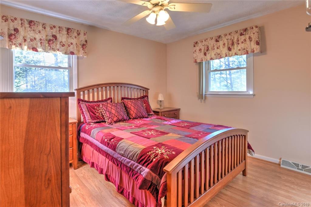 540 Onteora Boulevard Asheville NC 28803