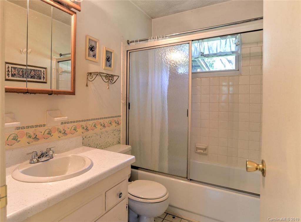540 Onteora Boulevard Asheville NC 28803