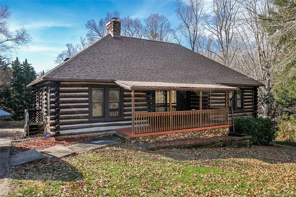 13 Barclay Road Candler NC 28715