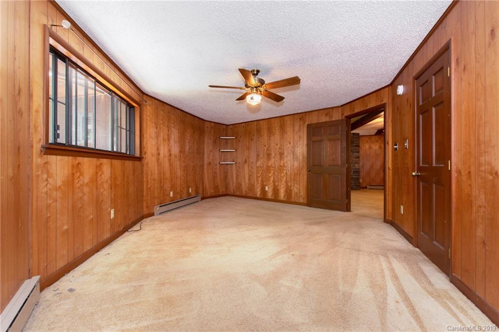 19 Hickory Tree Road Asheville NC 28805