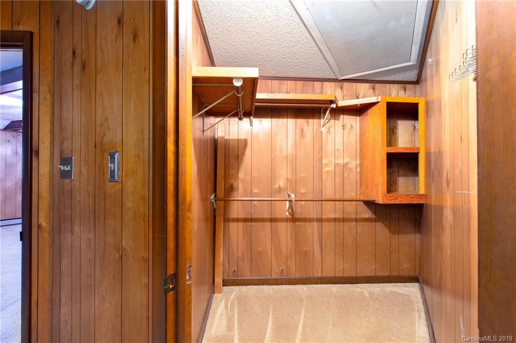 19 Hickory Tree Road Asheville NC 28805