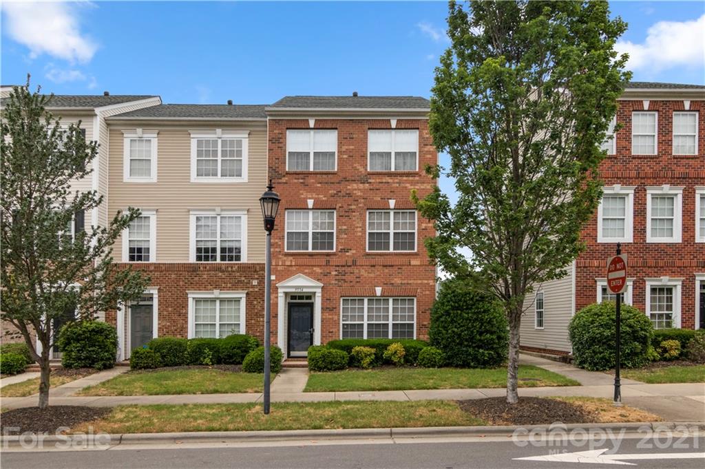9534 Kings Parade Boulevard Charlotte NC 28273