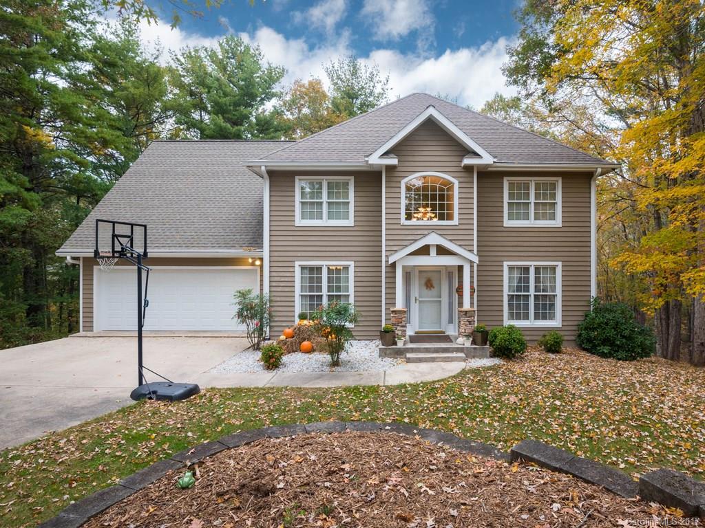 141 Skyview Circle Asheville NC 28804