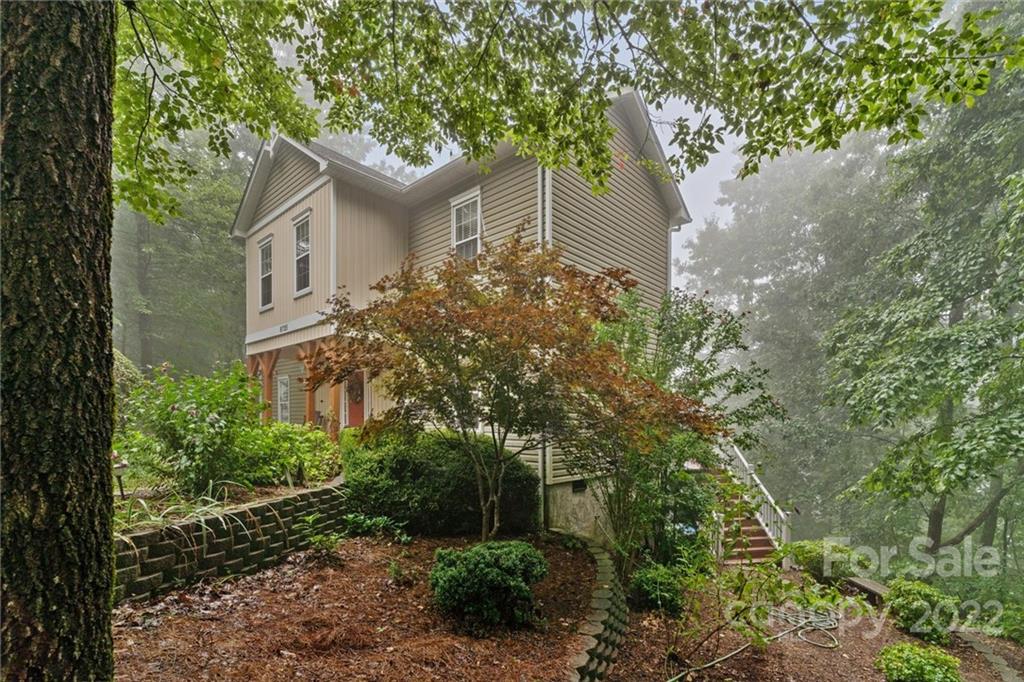8725 Lisa Trail Connelly Springs NC 28612