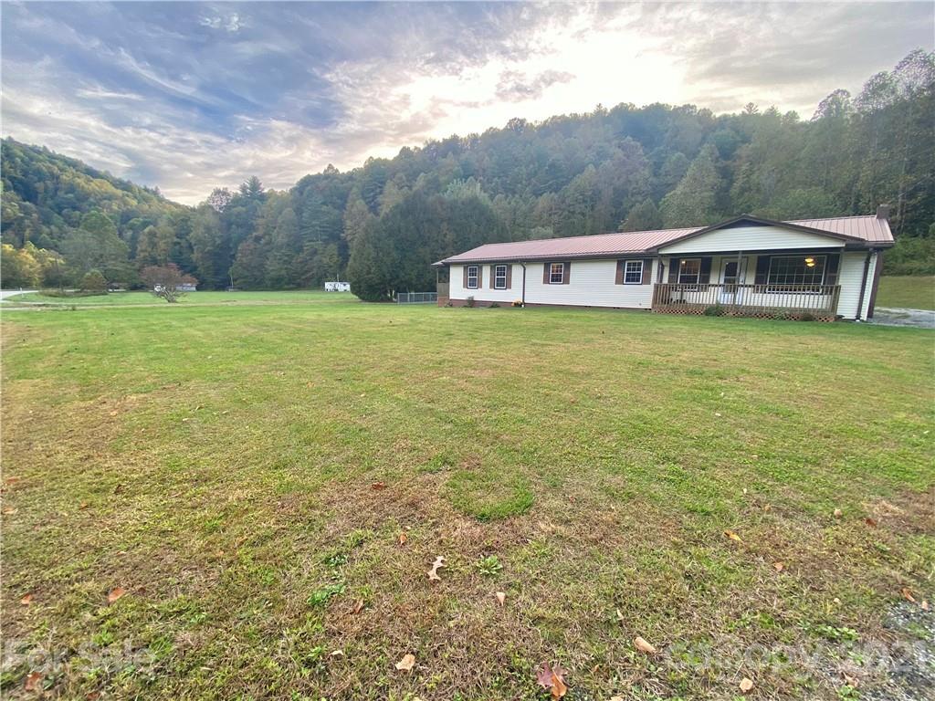 10655 Nc 212 Highway Marshall NC 28753