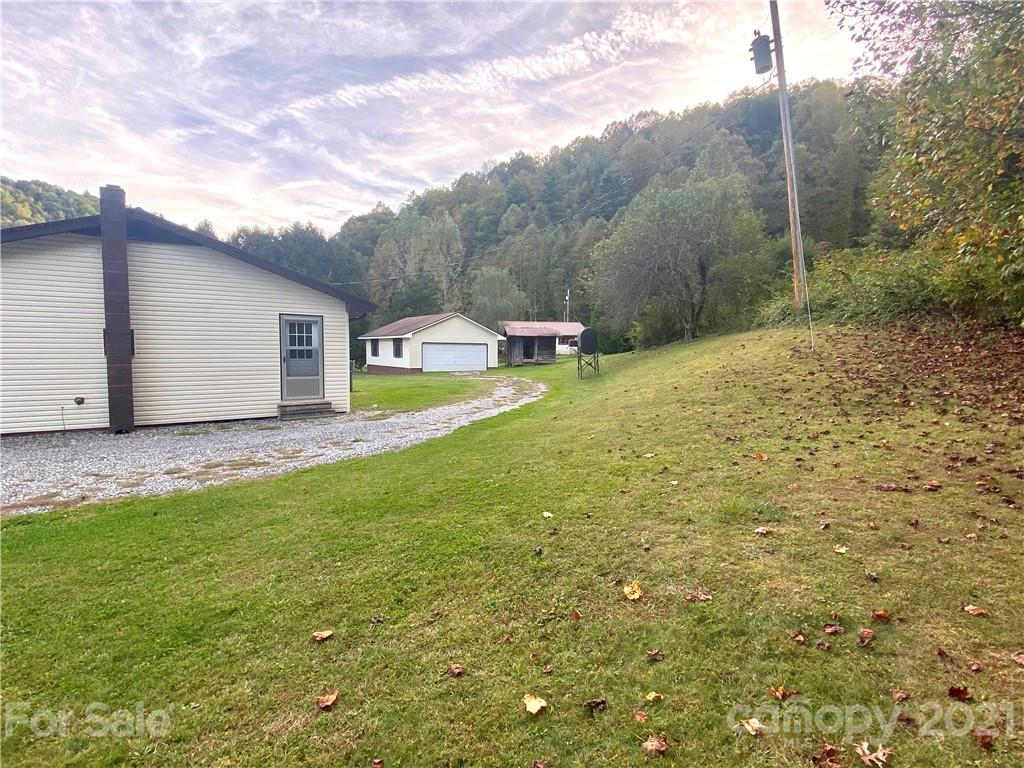10655 Nc 212 Highway Marshall NC 28753