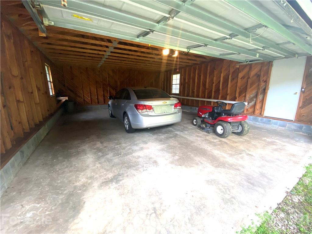 10655 Nc 212 Highway Marshall NC 28753