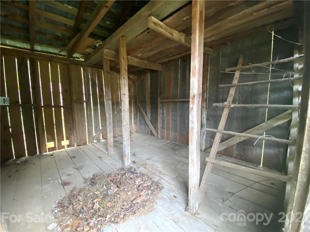 10655 Nc 212 Highway Marshall NC 28753