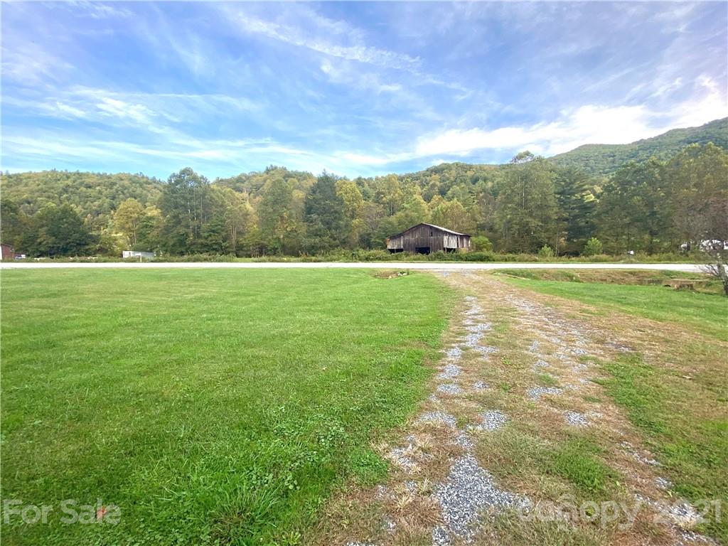 10655 Nc 212 Highway Marshall NC 28753
