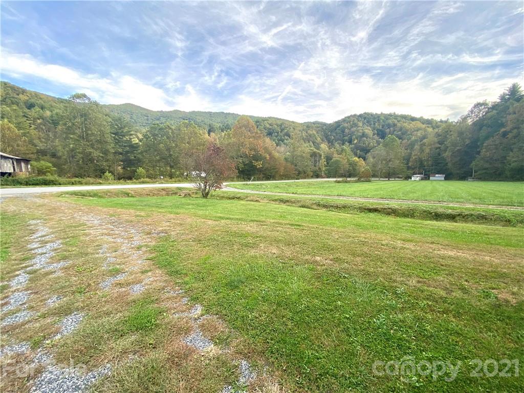 10655 Nc 212 Highway Marshall NC 28753