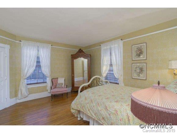 170 Montford Avenue Asheville NC 28801