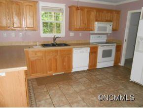 15 Grove Garden Avenue Candler NC 28715