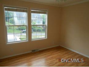 15 Grove Garden Avenue Candler NC 28715