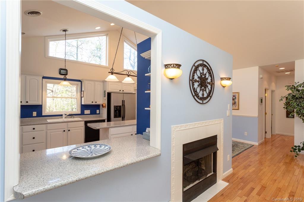 405 Periwinkle Drive Asheville NC 28804