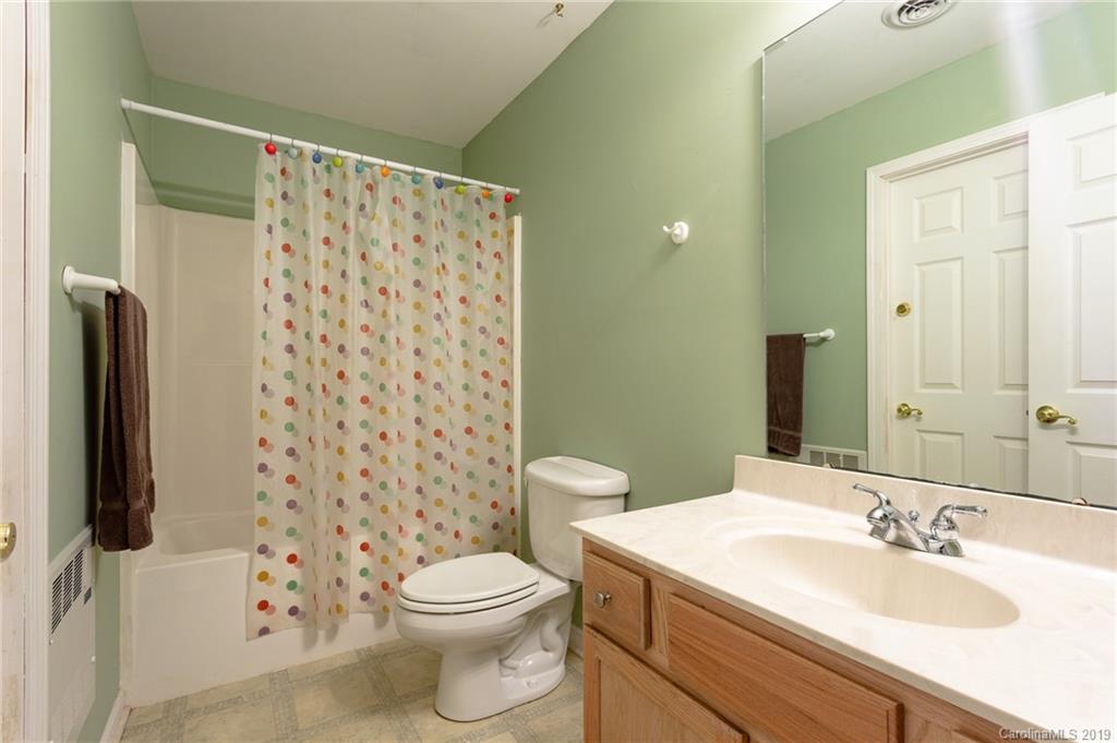 405 Periwinkle Drive Asheville NC 28804