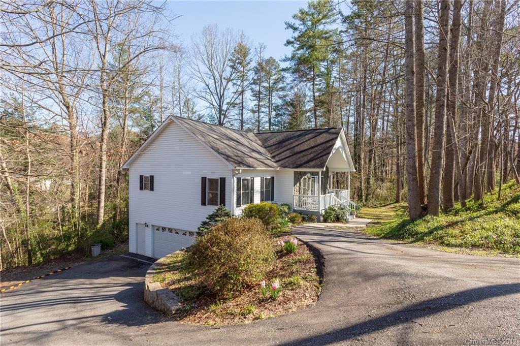405 Periwinkle Drive Asheville NC 28804