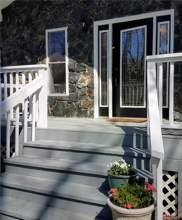 405 Periwinkle Drive Asheville NC 28804