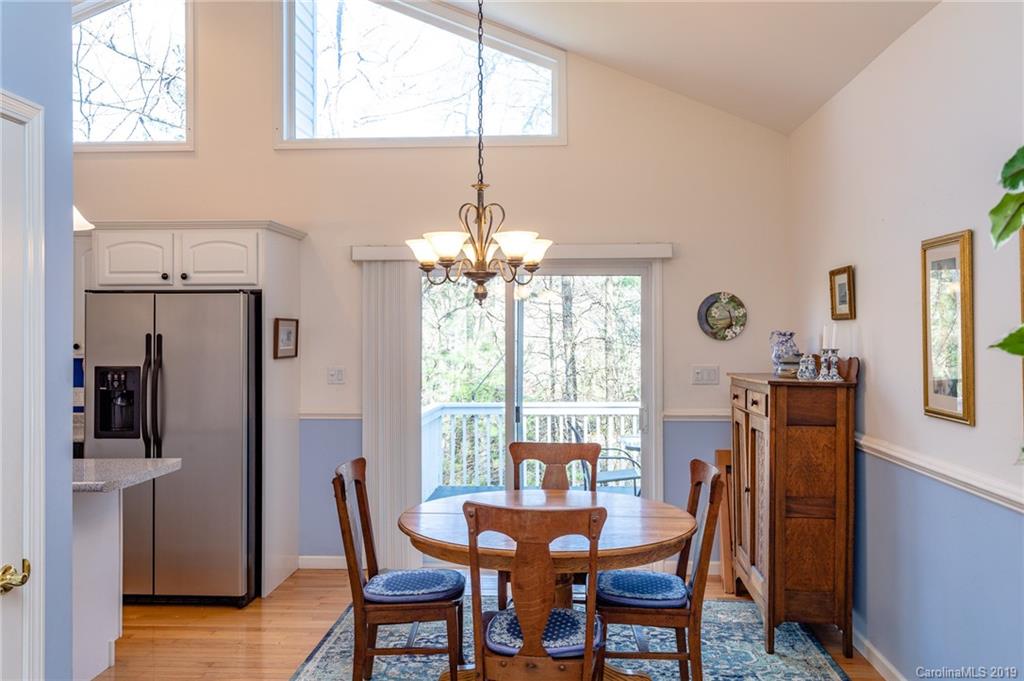 405 Periwinkle Drive Asheville NC 28804