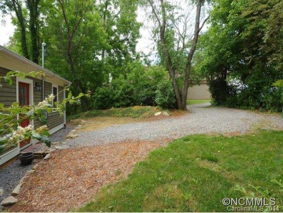 42 Pearson Drive Asheville NC 28801
