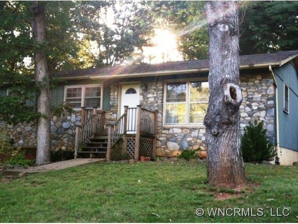 423 Rowland Road Swannanoa NC 28778