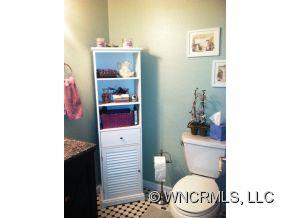 423 Rowland Road Swannanoa NC 28778