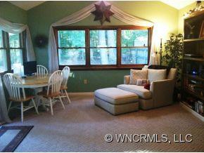 423 Rowland Road Swannanoa NC 28778