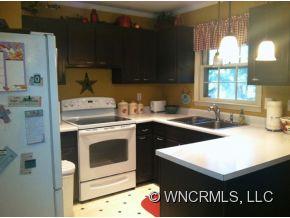 423 Rowland Road Swannanoa NC 28778