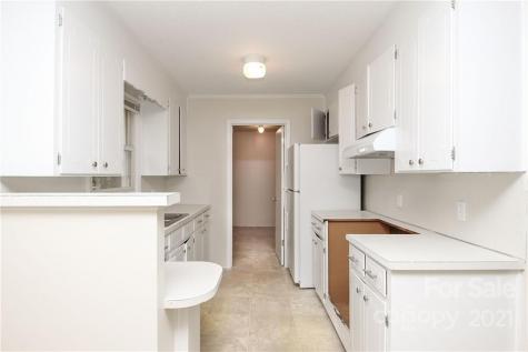 2599 Lewis Drive Lancaster SC 29720