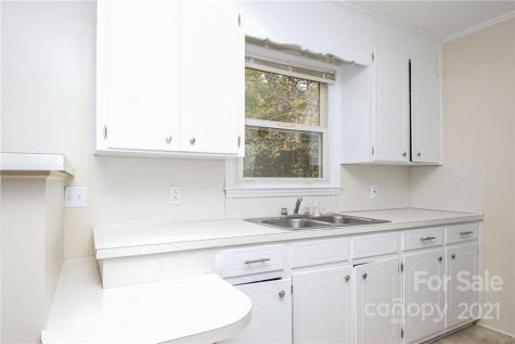 2599 Lewis Drive Lancaster SC 29720