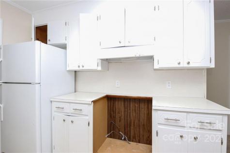 2599 Lewis Drive Lancaster SC 29720